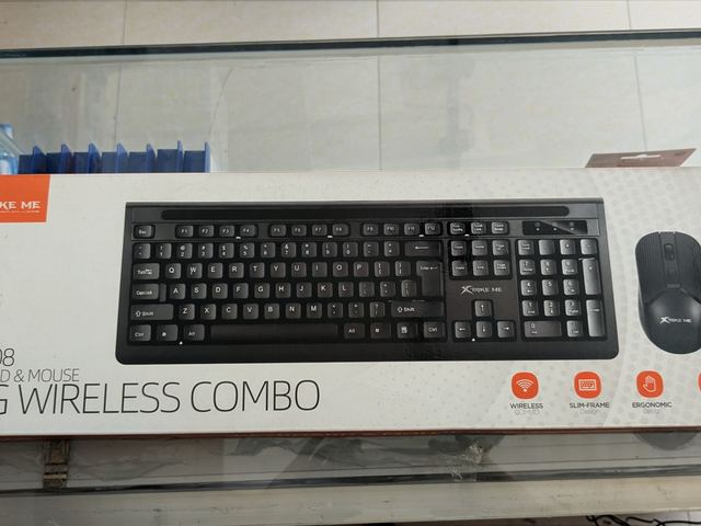 A 2.4G wireless keyboard and mouse combo